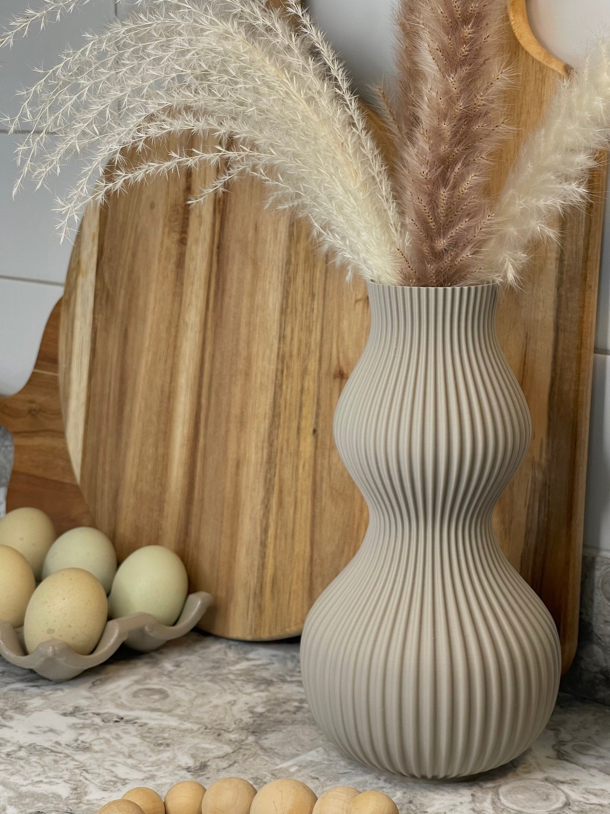 Vase for Dried Flowers | Smokey Beige | Home Decor | 3D Printed Vase | Plant Based Material | House Warming Gift